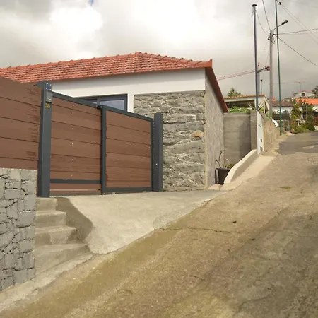 Moonfall Hébergement de vacances Arco da Calheta (Madeira)