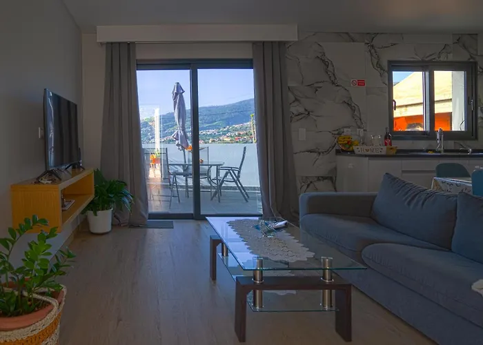 Moonfall House 아르코다카헤타