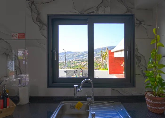 Moonfall House Nyaraló *