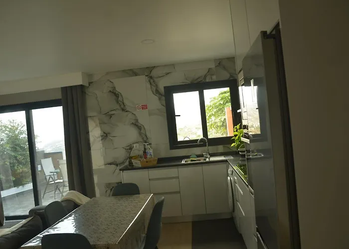 Moonfall Arco da Calheta (Madeira)